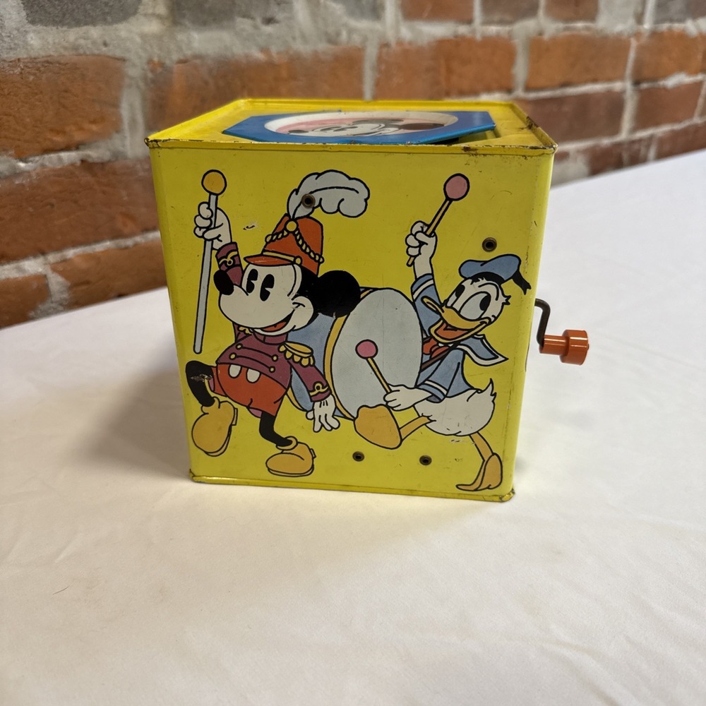 Mickey Mouse Jack in the Box VTG  50s Carnival Disney NOT WORKING for Decor only